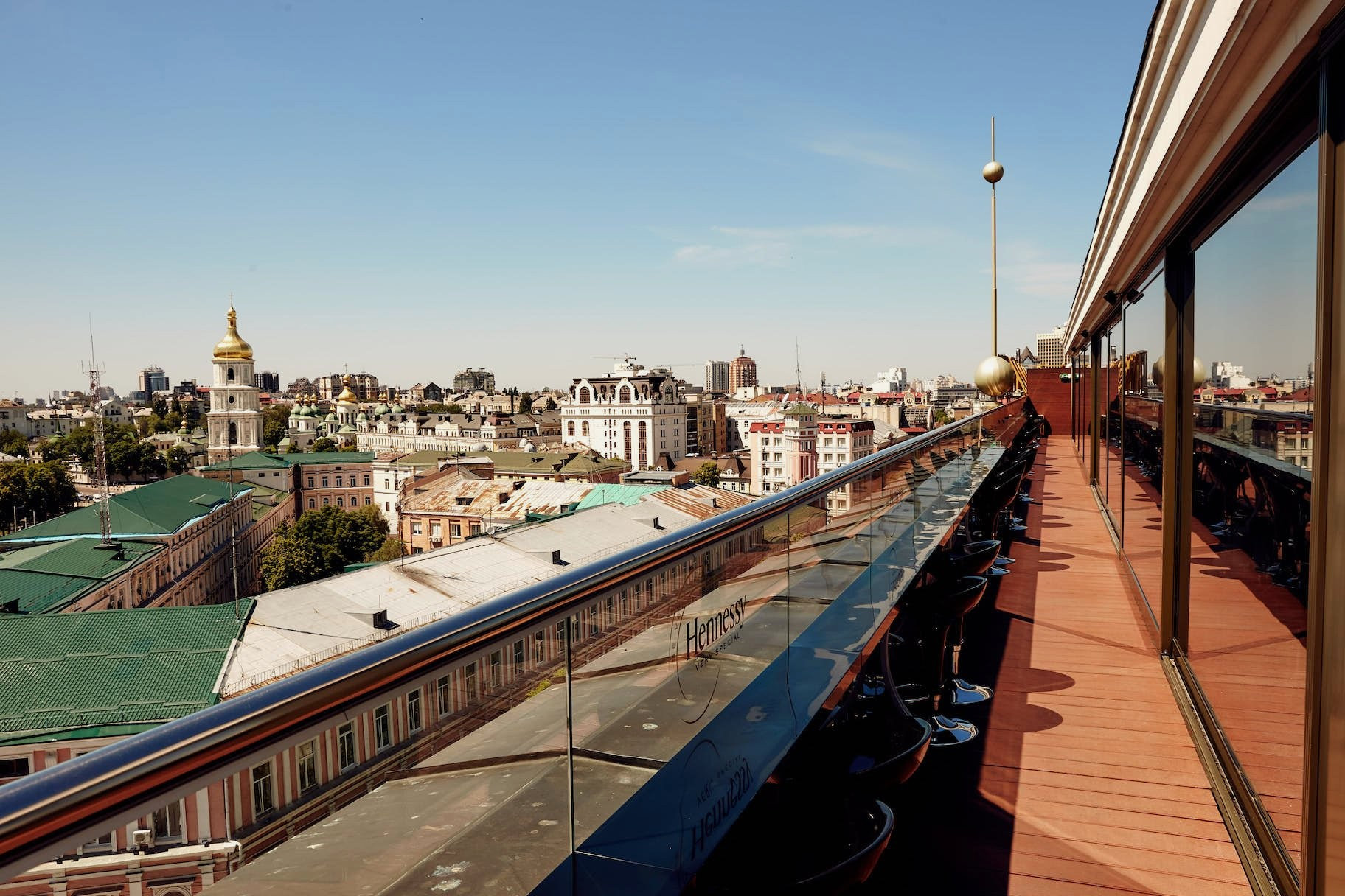 B-hush - expansive rooftop terrace with a stunning panoramic view of the city