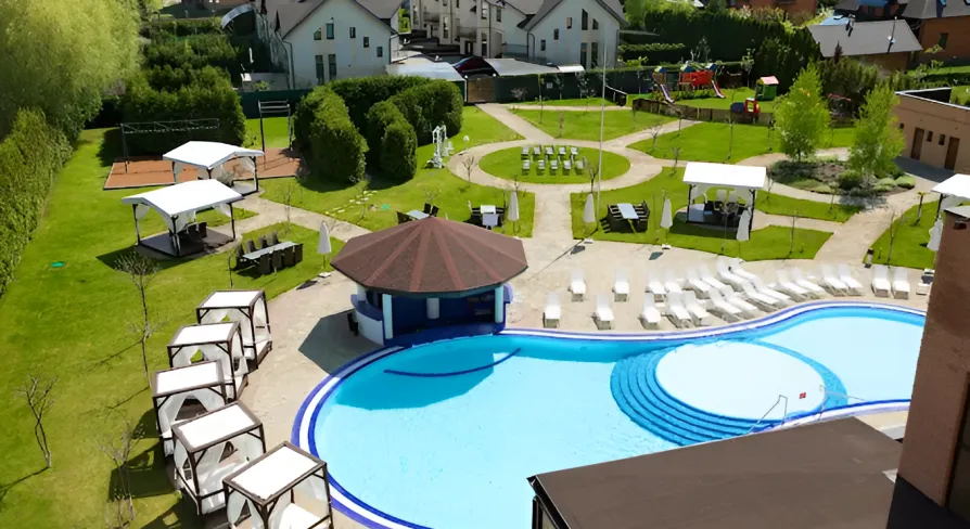 Wish Aqua & SPA Resort spa complex in Kyiv: pool area