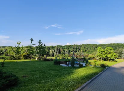 Feofaniya Park