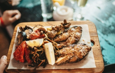 fish dish and snacks at the Chornomorka restaurant