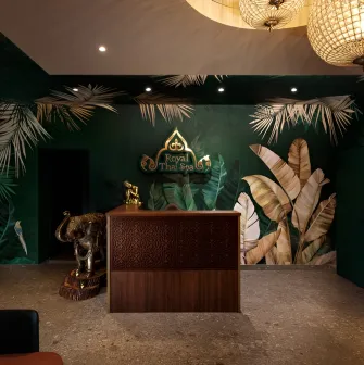Royal Thai SPA salon in Kyiv: reception area