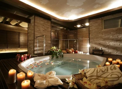 Spas & Saunas