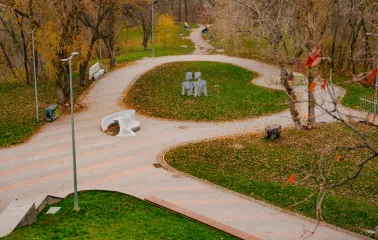 Landscape Alley in Kyiv in autumn