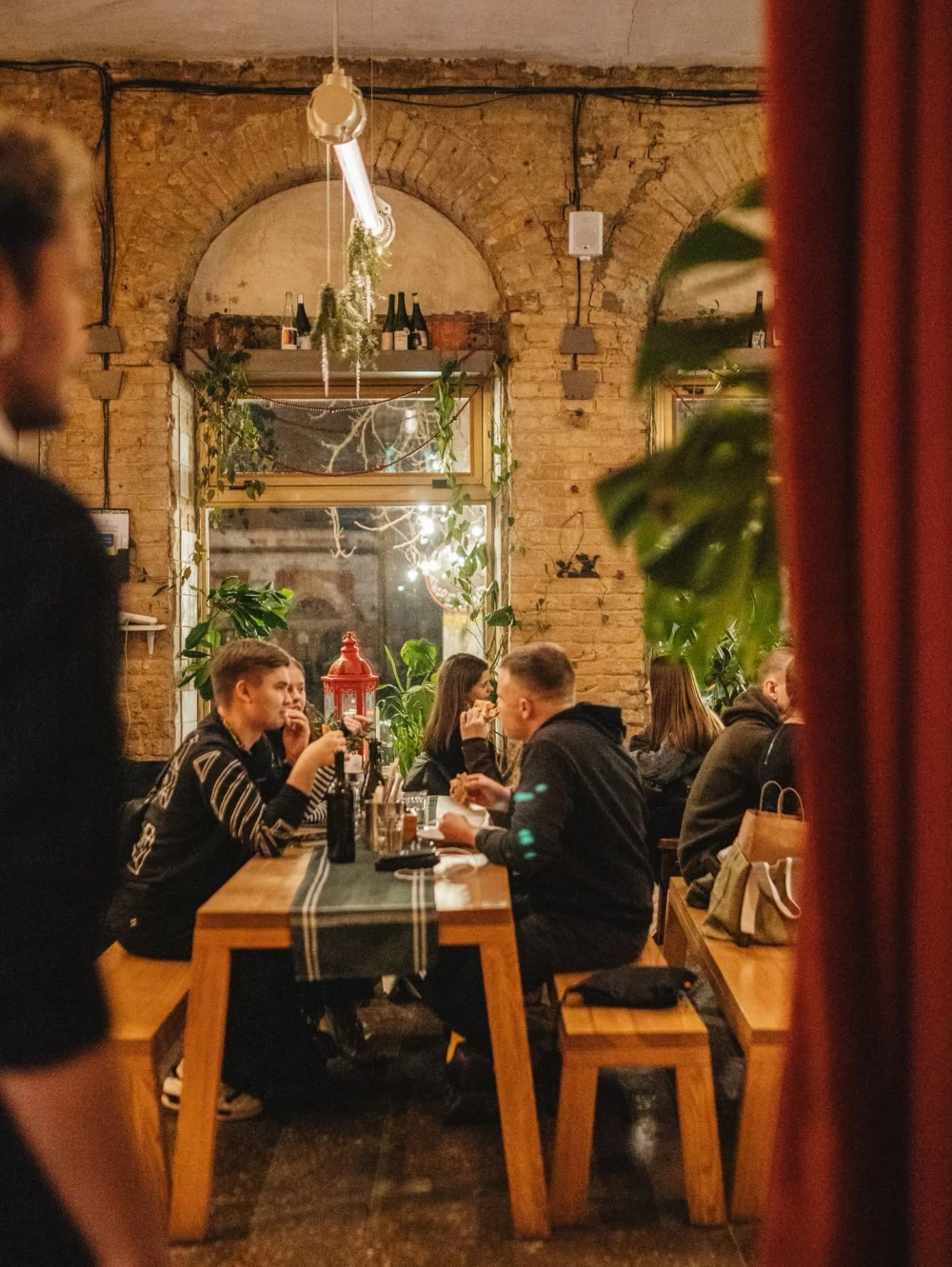 Cozy interior of the main hall at Autostation pizzeria
