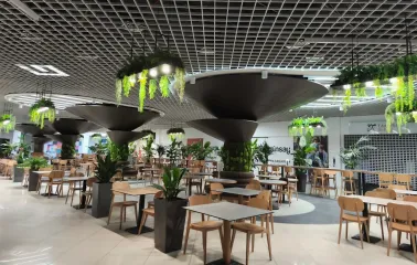 Pochayna Event Hall - bright food court area
