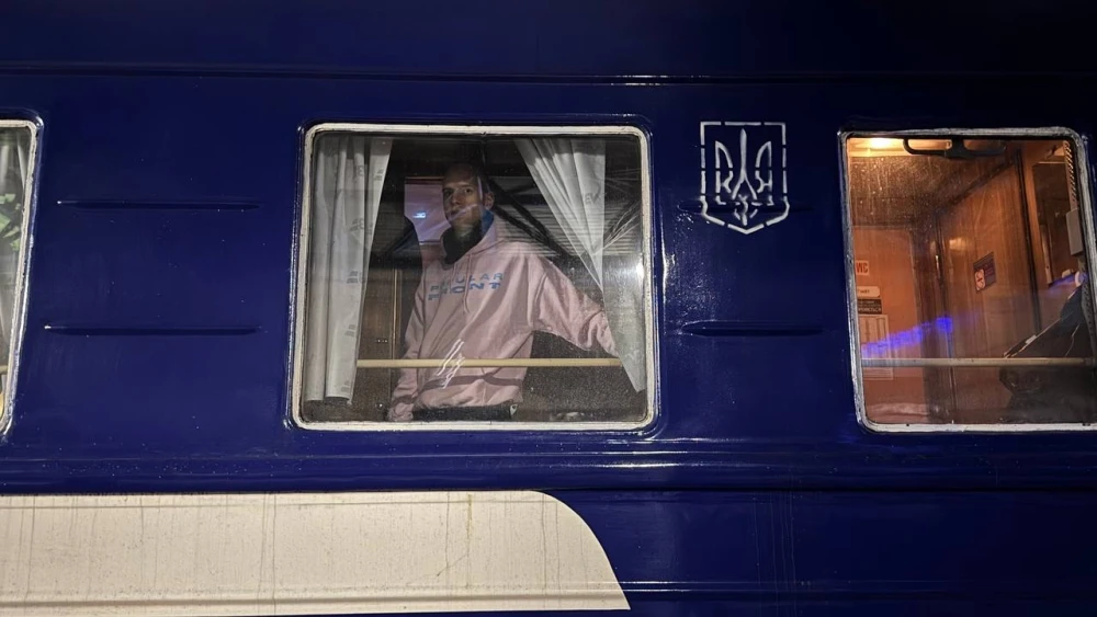 Matush Krajnak is going to Kyiv by train