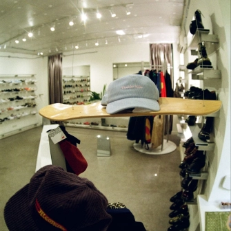 Accessories section in Konyk.dept with things