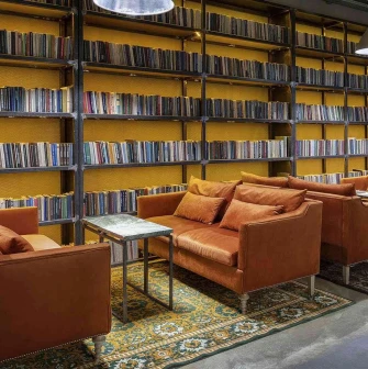 Generator - informal chill-out zone with couches