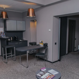 Mercure Congress - modern hotel kitchen equipment and cooking area