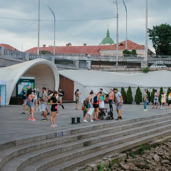 Art-Prychal - outdoor riverside view of the venue's concrete dock area
