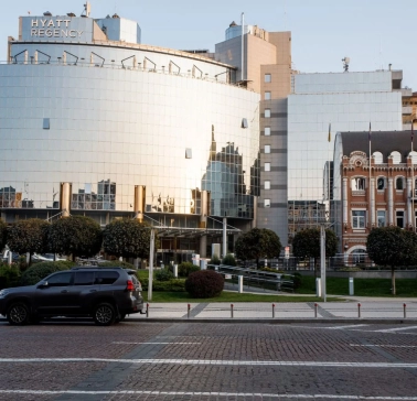 Facade of the Hyatt Regency Kyiv hotel with mirrored windows