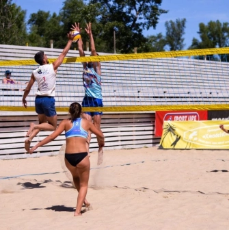 Muromets park - beach volleyball game on a sandy court