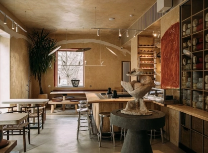 One Tea Tree - minimalist wooden interior with low seating, peaceful atmosphere