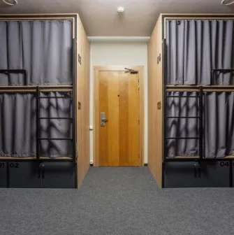 Kyiv Hostel - two-story capsule beds with lighting