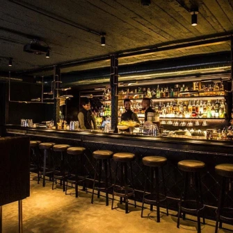 hendricks bar 1