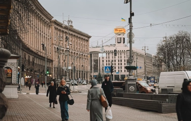 Khreshchatyk in Kyiv - view of the main alley on a gray winter day