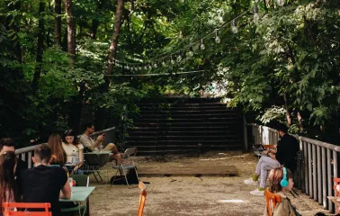 Octo Tower - a terrace with lots of greenery