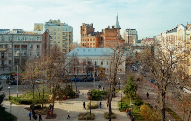 Yaroslaviv Val in Kyiv - panoramic view of the square and the red castle from the Golden Gate