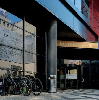 Entrance to the Mercure Kyiv Congress hotel
