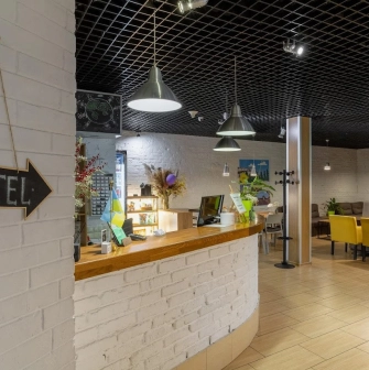 Dream Hostel - welcoming reception desk area