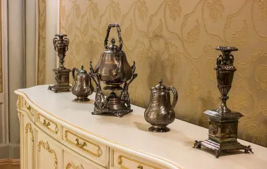 Budynok Horodetskoho in Kyiv - antique silver service