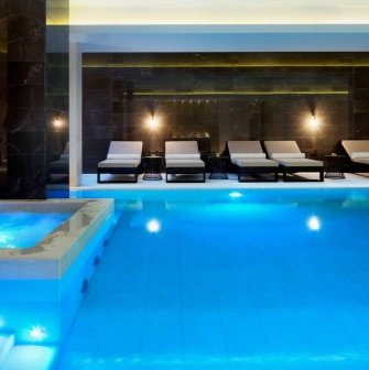 Swimming pool and relaxation area in the Hilton Kyiv