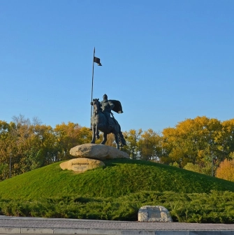 Muromets park - monument to Ilya Muromets