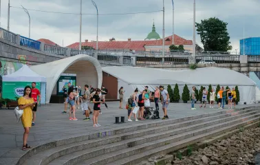 Art-Prychal - outdoor riverside view of the venue's concrete dock area