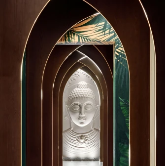 Royal Thai SPA salon in Kyiv: Buddha decor