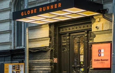 globe runner hostel 1
