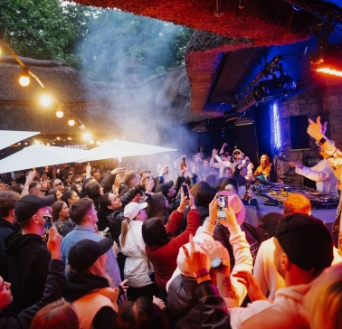 Kureni - open air party crowd in front of DJ stage