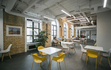 Bright coworking space Peremoga Space in Kyiv