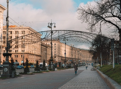 Khreshchatyk in Kyiv - view of the center of Khreshchatyk, framed by monumental buildings