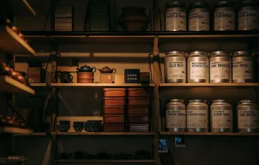 One Tea Tree - wall display featuring a wide selection of various teas