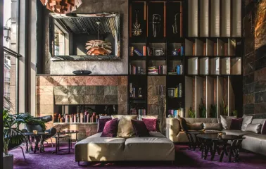 11 mirrors design hotel 2