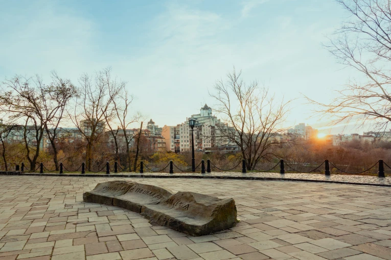 Starokyivska Hill in Kyiv - stone stele “Center of Kyivan Rus”