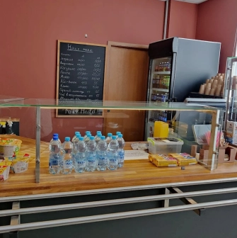 Kyiv Hostel - simple buffet-style breakfast